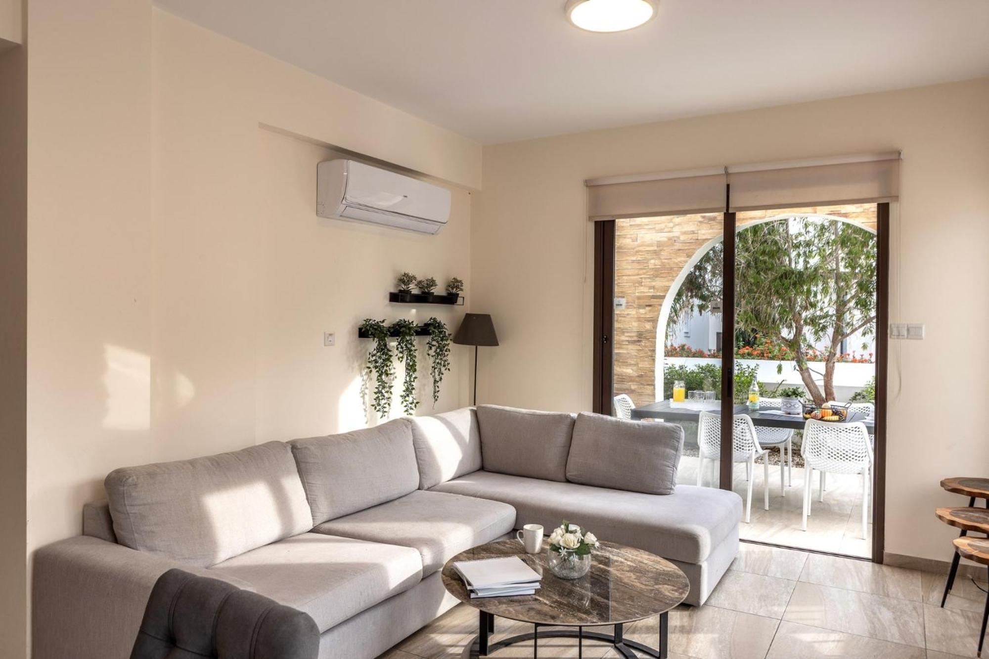 Ionion H32 Villa